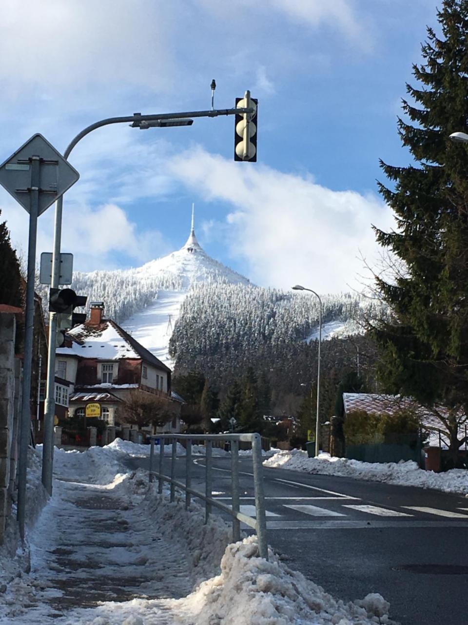 Apartmany Pod Jestedem Reichenberg Exterior foto